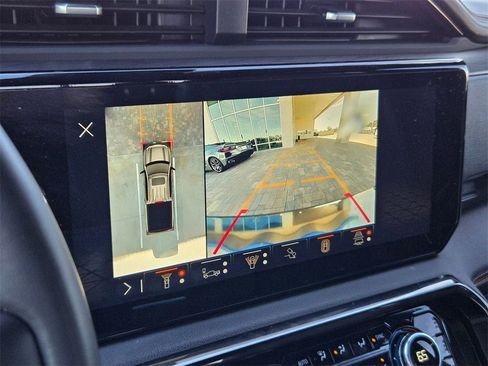 Used 2024 GMC Sierra 1500 AT4 w/ Technology Package image 33