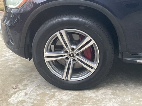 Used 2021 Mercedes-Benz GLC 300 4MATIC image 17