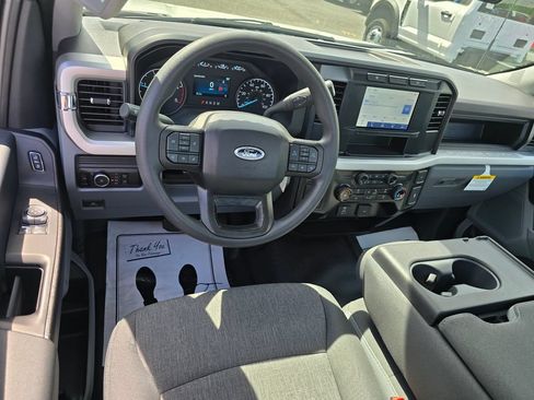 Used 2024 Ford F350 XL w/ XL Chrome Package RWD image 3
