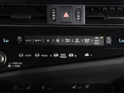 Used 2023 Lexus ES 250 w/ Premium Package image 20