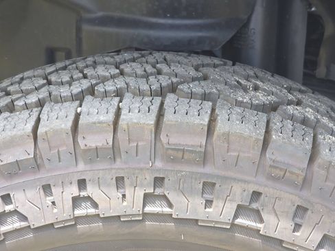 Used 2024 Jeep Wrangler Unlimited AWD/4WD image 30