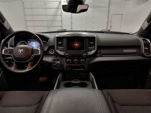 Used 2019 RAM 1500 Big Horn AWD/4WD image 12