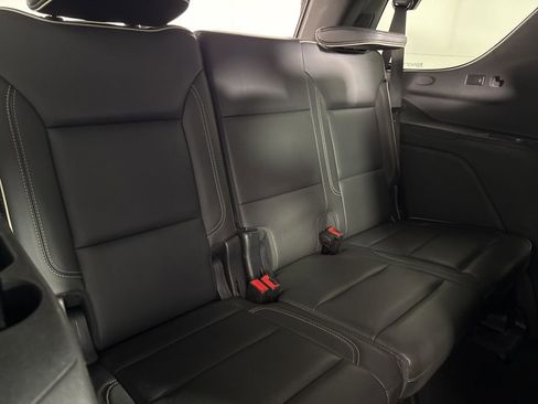 Used 2021 GMC Yukon SLT image 25