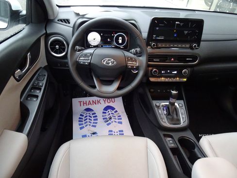 Used 2022 Hyundai Kona Limited image 16