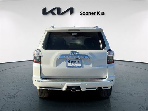 Used 2019 Toyota 4Runner Limited image 9