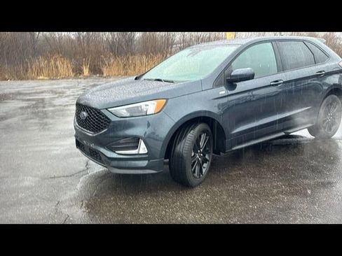 Certified 2023 Ford Edge ST-Line AWD/4WD image 7