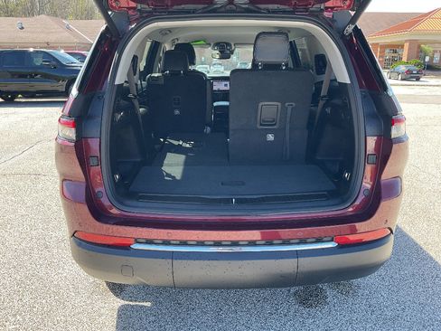 Used 2023 Jeep Grand Cherokee L Limited image 14