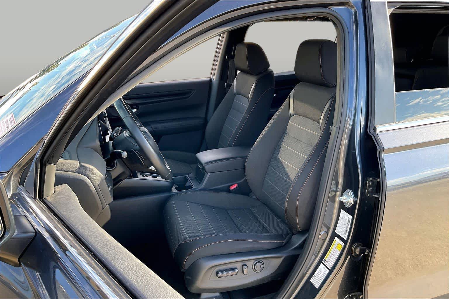 Used 2023 Honda CR-V Sport image 8