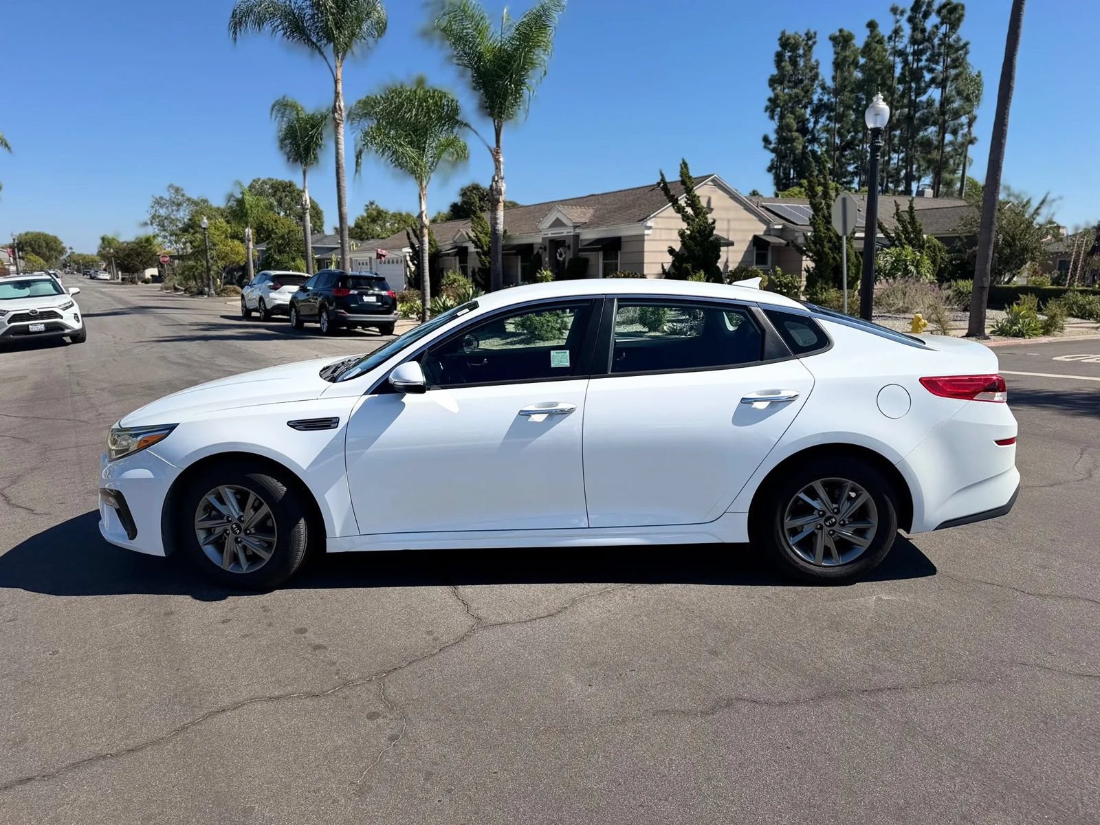 Used 2019 Kia Optima LX FWD image 7