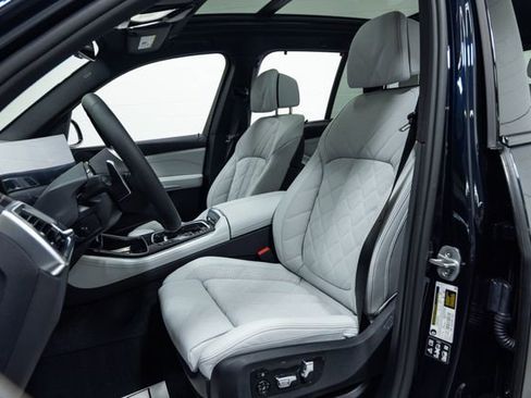 Used 2026 BMW X5 xDrive40i image 21