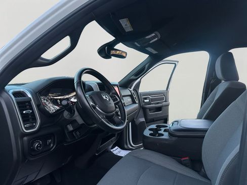 Used 2024 RAM 2500 Big Horn image 9