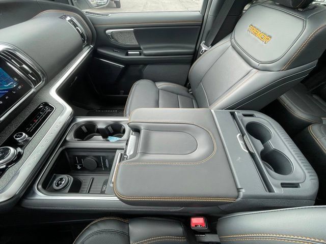 New 2027 Ford Expedition Tremor w/ Driver's Package AWD/4WD image 20