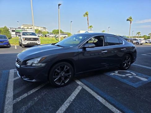 Used 2013 Nissan Maxima 3.5 SV w/ Sport Pkg FWD image 9