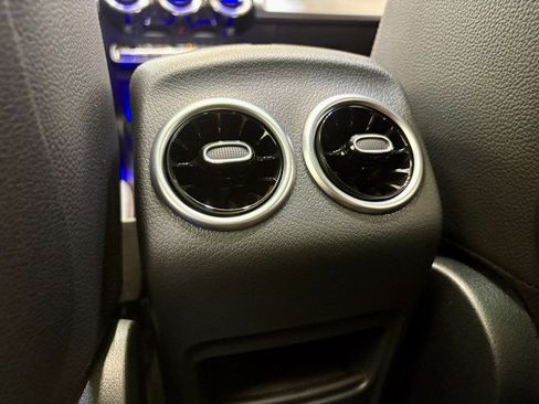 New 2025 Mercedes-Benz GLB 35 AMG 4MATIC image 16