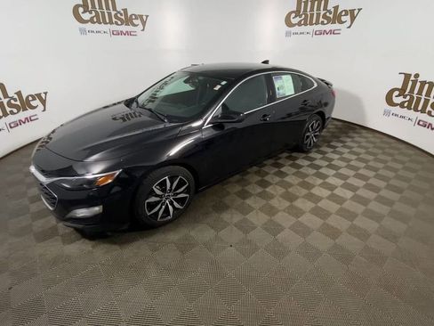 Used 2022 Chevrolet Malibu RS image 4