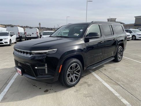 New 2026 Jeep Grand Wagoneer L 4WD w/ Premium Group I image 1