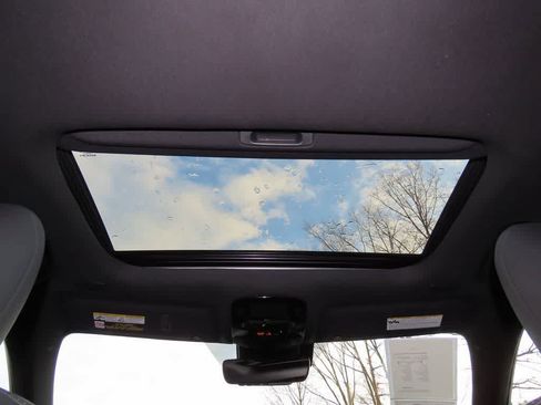 Used 2024 Lexus RX 350 Premium w/ Accessory Package (Z1) image 24