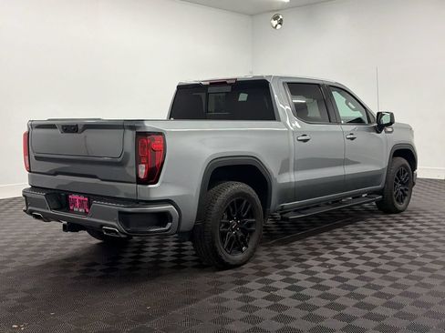 Used 2025 GMC Sierra 1500 Elevation w/ Elevation Premium Package AWD/4WD image 9