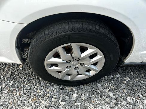 Used 2015 RAM C/V Tradesman w/ UConnect Hands-Free Group image 9