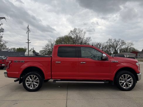 Used 2016 Ford F150 Lariat w/ Equipment Group 502A Luxury AWD/4WD image 8