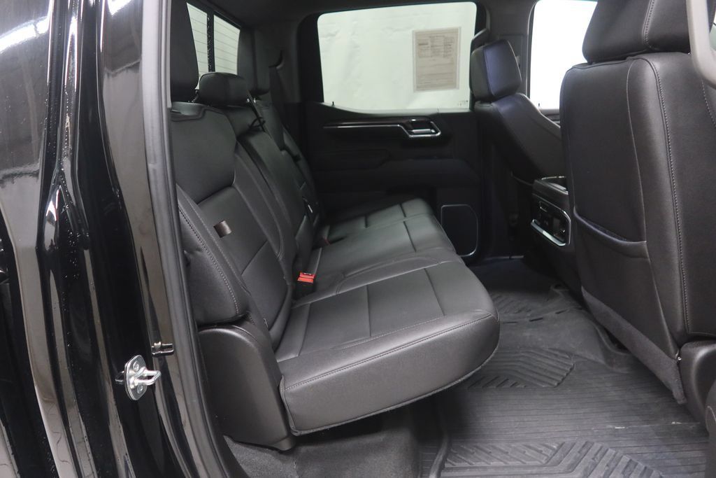 Used 2025 Chevrolet Silverado 1500 LTZ w/ LTZ Premium Texas Edition AWD/4WD image 12