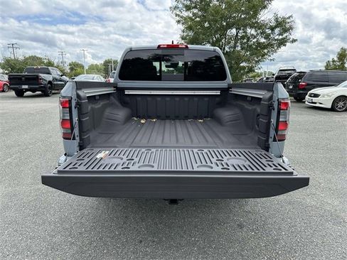 New 2025 Nissan Frontier PRO-4X w/ Pro Premium Package image 12