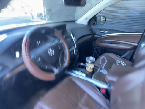 Used 2018 Acura MDX SH-AWD w/ Advance Package image 4