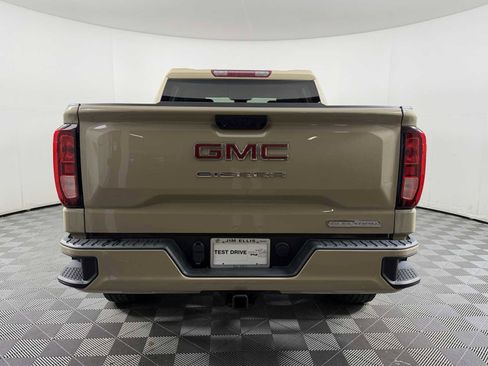 Used 2023 GMC Sierra 1500 Elevation AWD/4WD image 5
