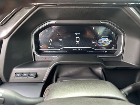 Used 2024 GMC Sierra 2500 AT4X w/ AT4X AEV Edition image 21