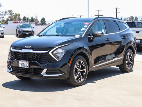 Used 2023 Kia Sportage EX w/ EX Premium Package AWD/4WD image 3