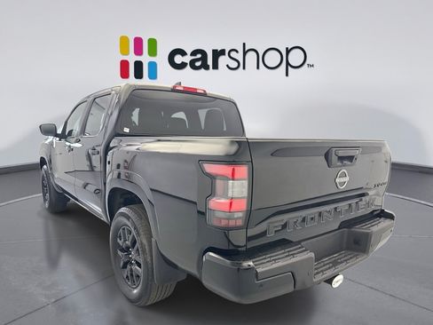 Used 2023 Nissan Frontier SV w/ Midnight Edition Package AWD/4WD image 3