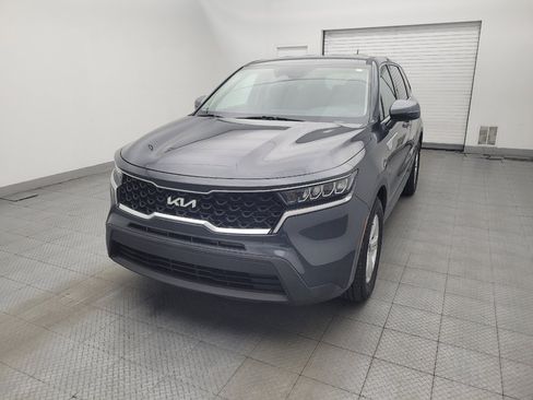 Used 2023 Kia Sorento LX FWD image 15