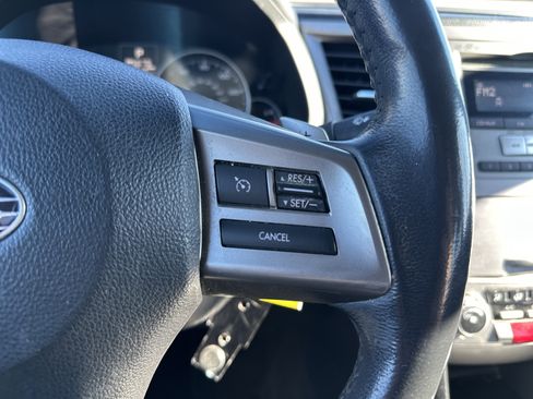 Used 2013 Subaru Legacy 2.5i Premium w/ All-Weather Pkg + Moonroof image 20