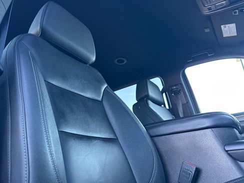 Used 2024 Chevrolet Tahoe LT image 22