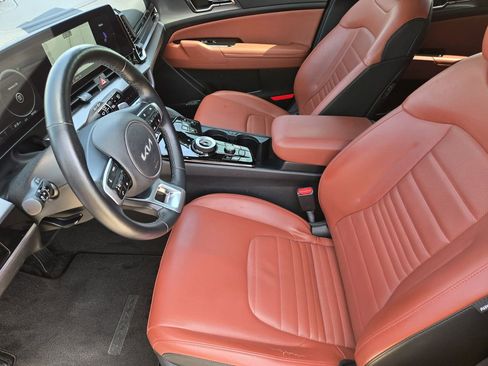 Used 2023 Kia Sportage SX Prestige image 18