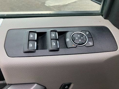 Used 2021 Ford F350 XLT w/ Snow Plow Prep Package image 13