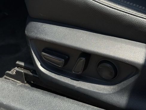 Used 2025 Toyota Camry SE FWD image 24