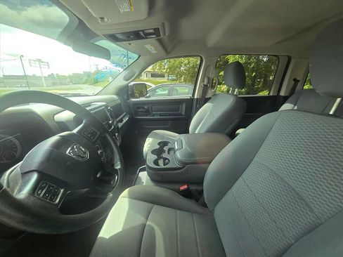 Used 2017 RAM 1500 Express w/ Black Ram 1500 Express Group AWD/4WD image 4
