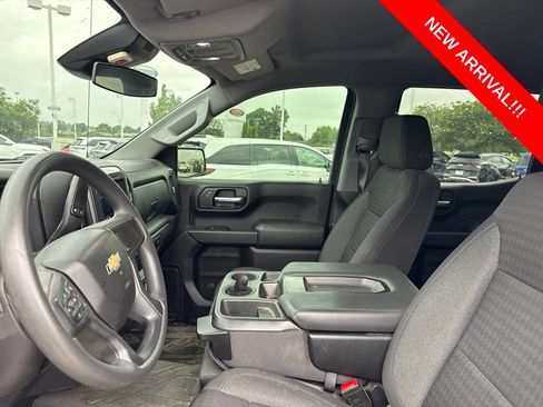 Used 2023 Chevrolet Silverado 1500 Custom AWD/4WD image 7