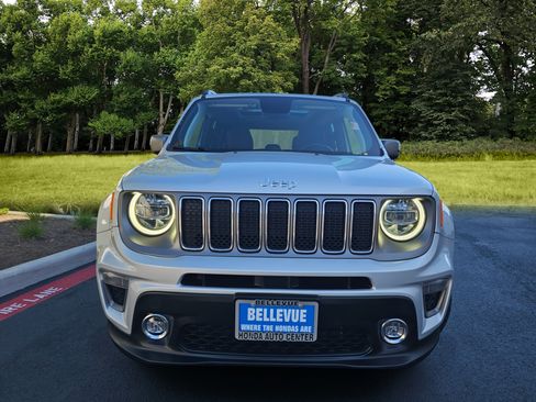 Used 2019 Jeep Renegade Limited w/ UConnect 8.4 Nav Group AWD/4WD image 2