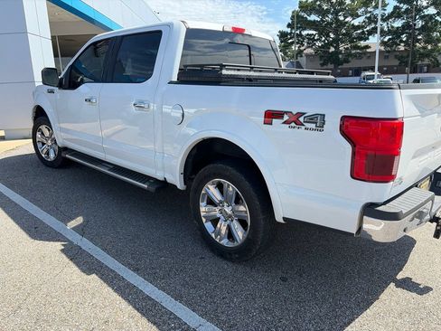 Used 2019 Ford F150 Lariat w/ Equipment Group 502A Luxury AWD/4WD image 3
