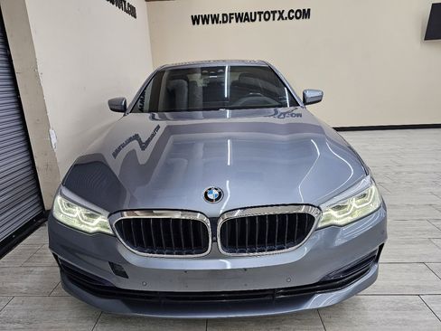 Used 2019 BMW 540i xDrive image 3