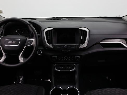 Used 2024 GMC Terrain SLE w/ Driver Convenience Package FWD image 36