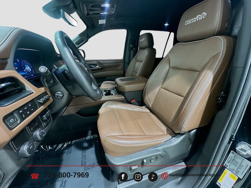 Used 2024 Chevrolet Tahoe High Country w/ Advanced Technology Package RWD image 23