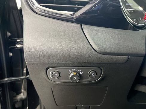 Used 2023 Buick Encore GX Select w/ Safety Package II AWD/4WD image 18