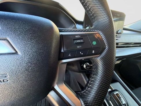 Used 2023 Mitsubishi Outlander SE AWD/4WD image 32