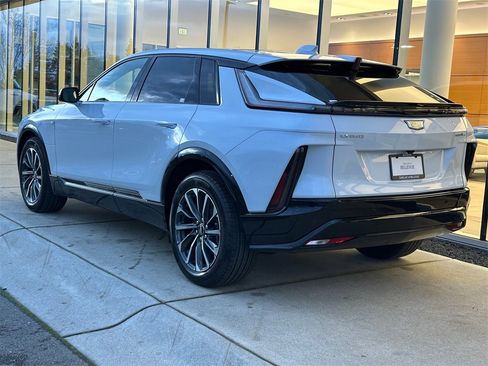 New 2026 Cadillac Lyriq Sport image 3