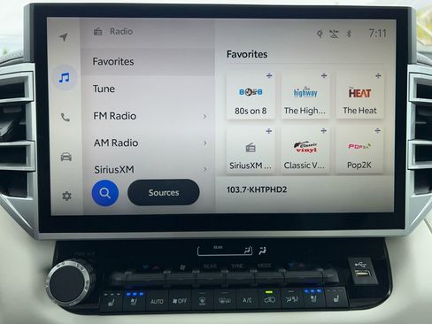 Used 2025 Toyota Sequoia Capstone image 37