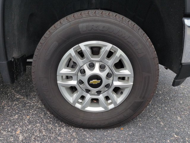 Used 2025 Chevrolet Silverado 2500 LT w/ Convenience Package AWD/4WD image 11