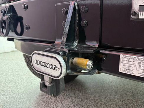 Used 2002 HUMMER H1 4-Door Wagon image 37